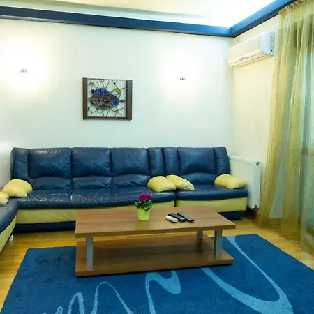 Nicole's Bucharest