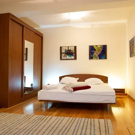 Nicole's Bucharest